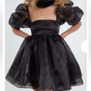 Selkie The Caviar puff sleeve dress